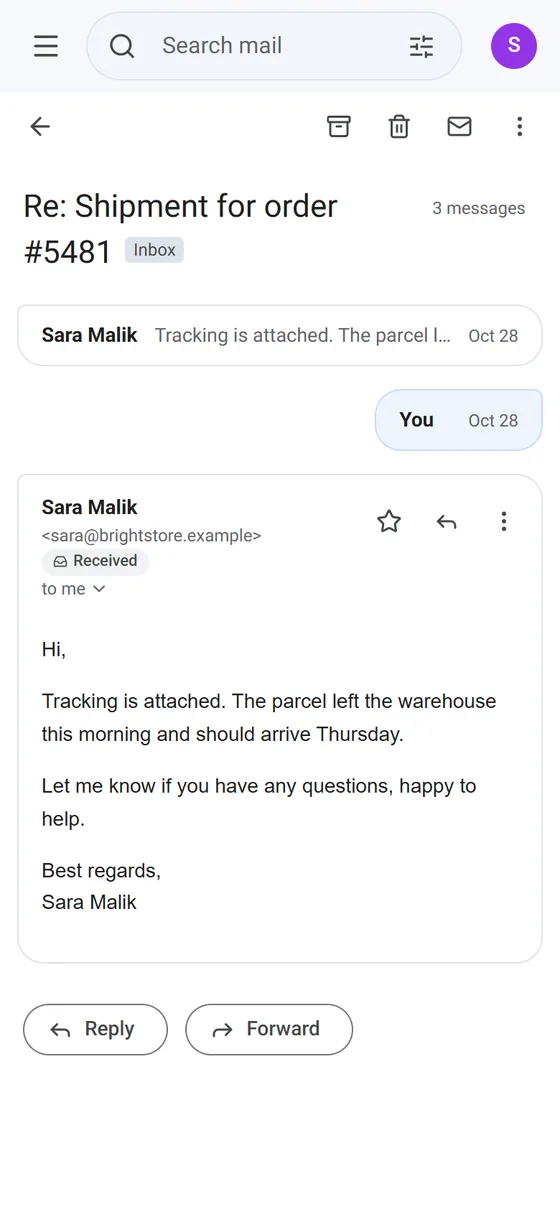 A conversation in ECOMHUTSY Webmail on Android, with your replies on the right